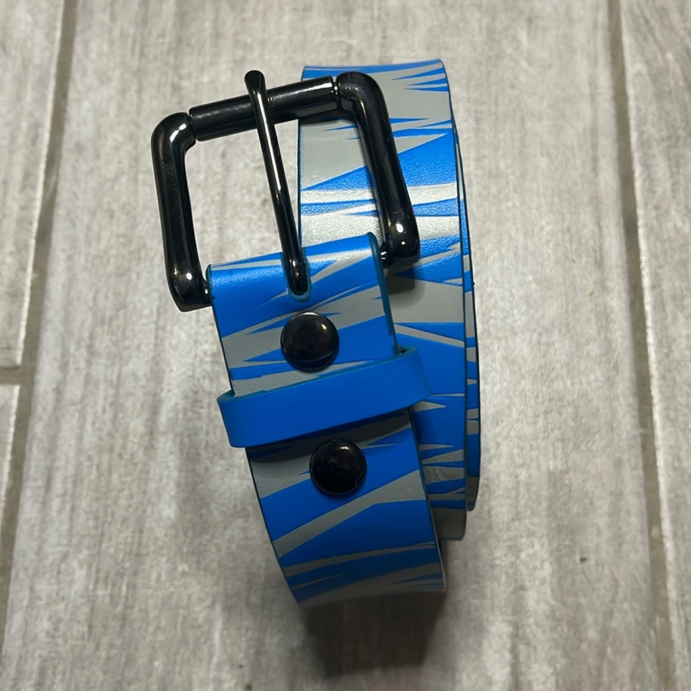 The Hundreds belt